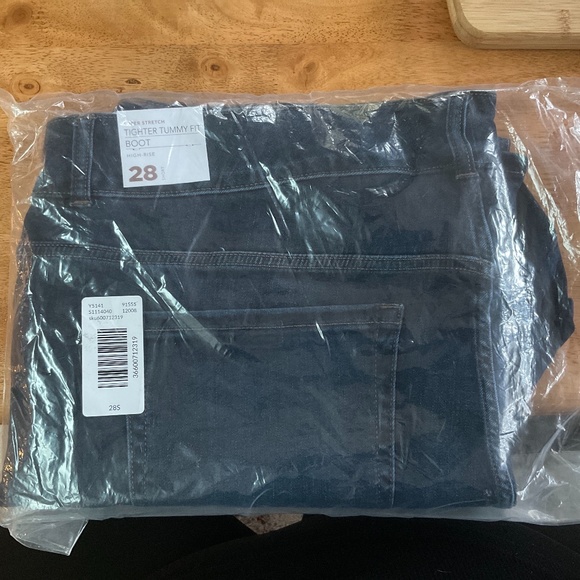 Tighter Tummy Fit Jeans - Dark wash - ** Brand new ** - Picture 3 of 11